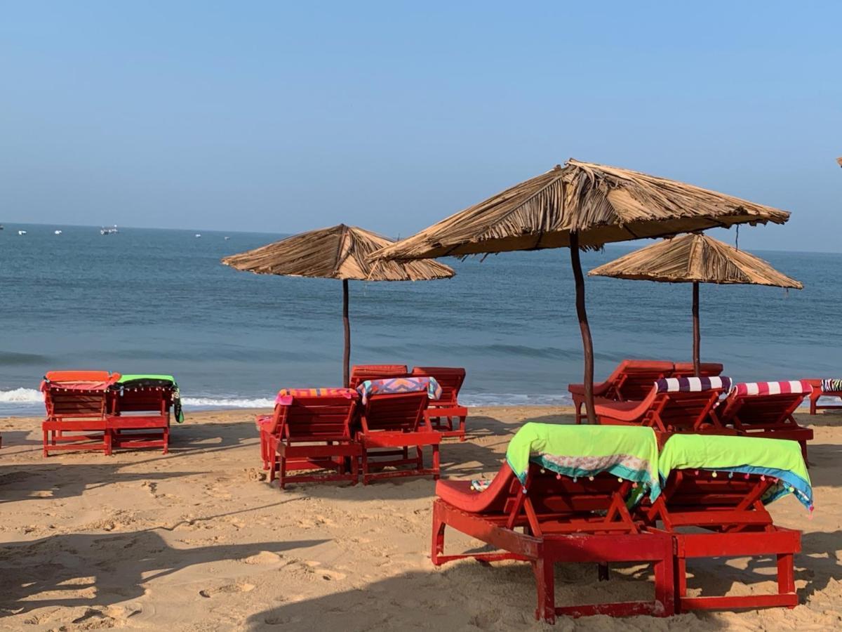 Casa Candolim Beach Front Eksteriør billede